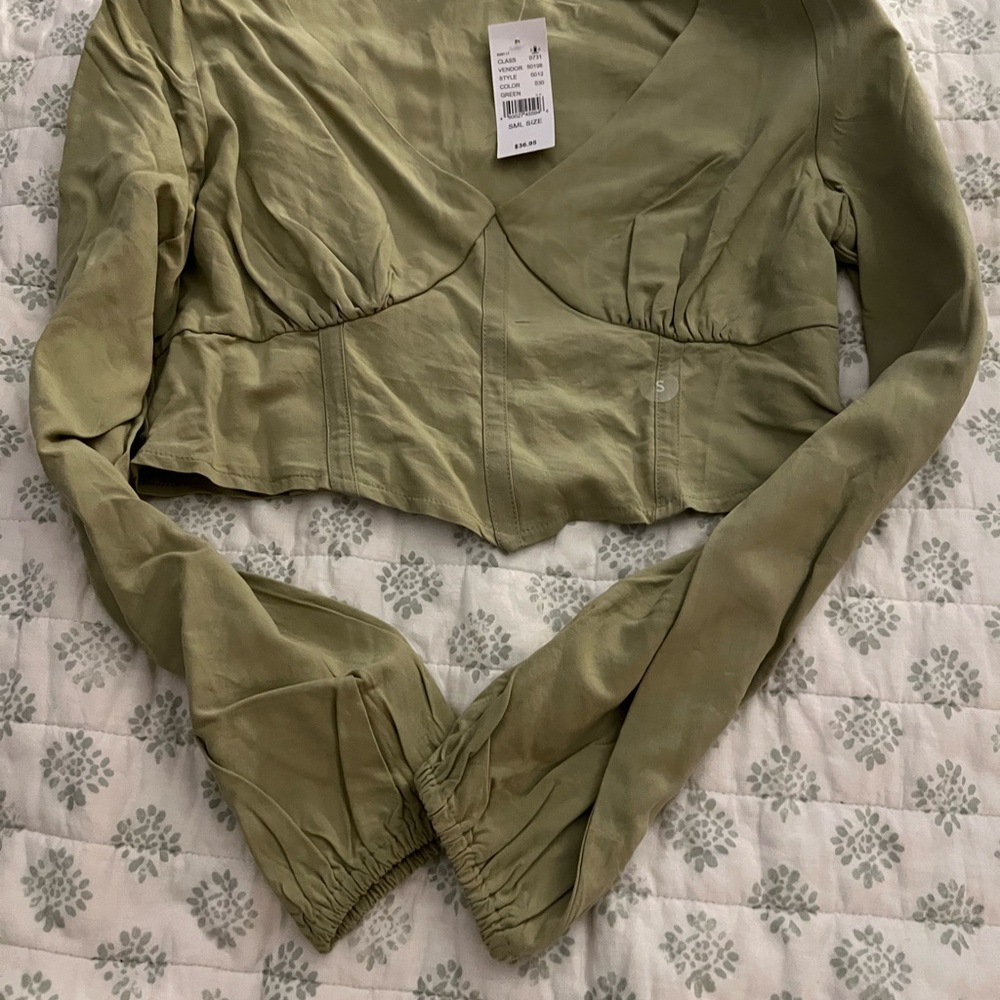Green casual top.